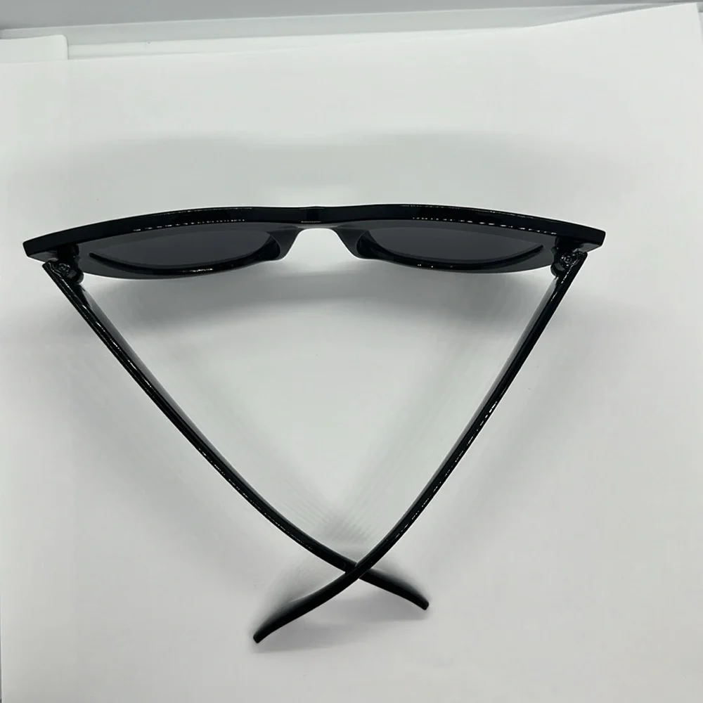 NWT Chic Black Cat Eye Sunglasses - UVProtection - Vintage Inspired Glamour